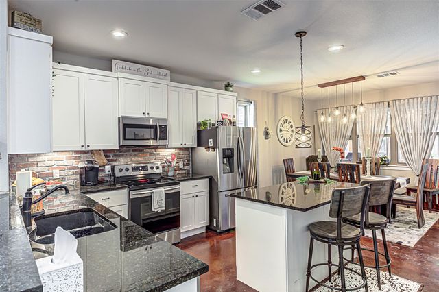 433 Dove TRL, Bertram, TX 78605