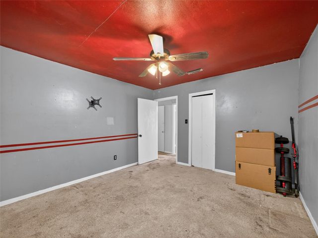 1405 Southwood Hills DR, Taylor, TX 76574