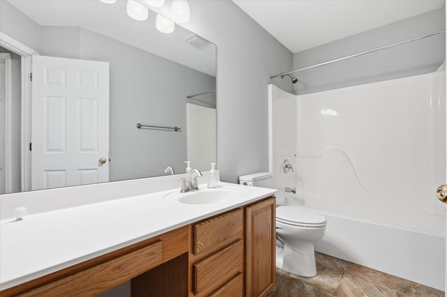 902 SHAKERTOWN WAY, Columbia, MO 65203