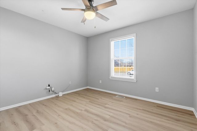 902 SHAKERTOWN WAY, Columbia, MO 65203