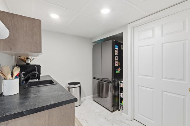 902 SHAKERTOWN WAY, Columbia, MO 65203