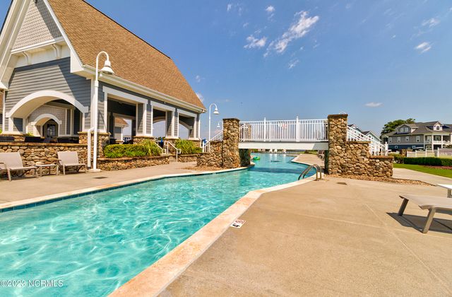 155 Whispering Pine Lane, Holly Ridge, NC 28445