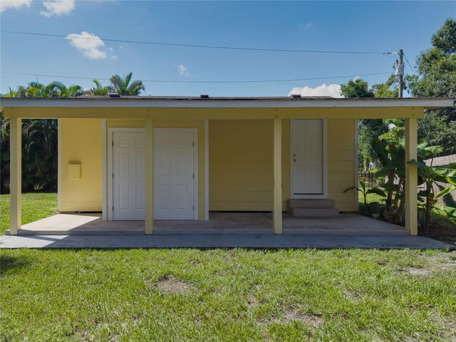 3504 38TH STREET E, Palmetto, FL 34221