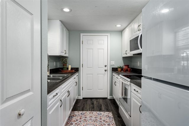 3504 38TH STREET E, Palmetto, FL 34221