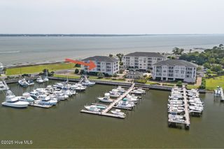 150 Lands End Road B22 The Shores, Morehead City, NC 28557