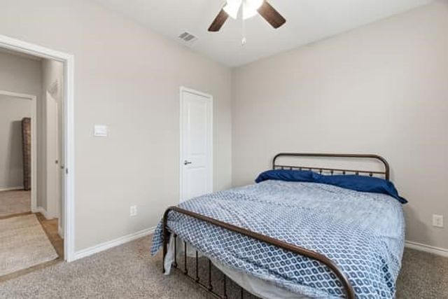 3018 Moccasin Lane, Aubrey, TX 76227