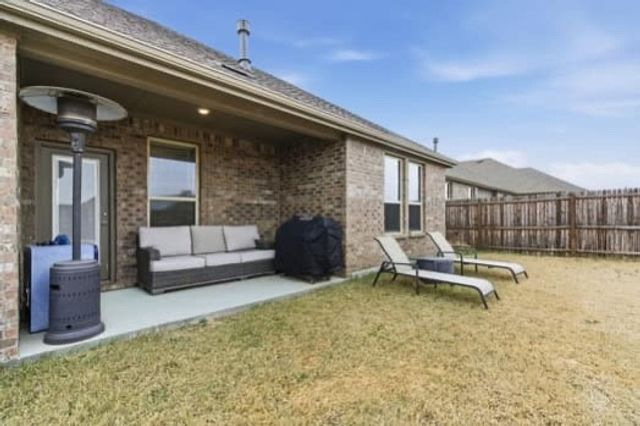 3018 Moccasin Lane, Aubrey, TX 76227