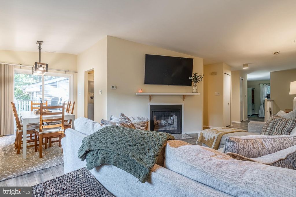 501-B MULBERRY CV, MOUNT LAUREL, NJ 08054 — photo 5