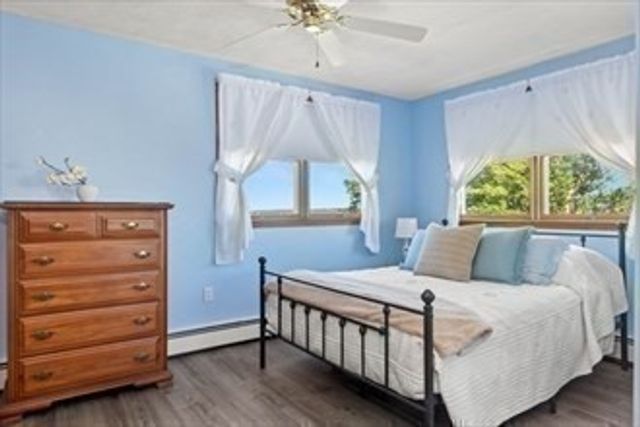 16 Simmons Rd, Nahant, MA 01908