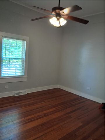 6 Allen Street, Pelzer, SC 29669