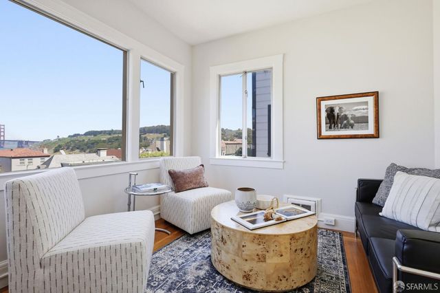 246 El Camino Del Mar Street, San Francisco, CA 94121
