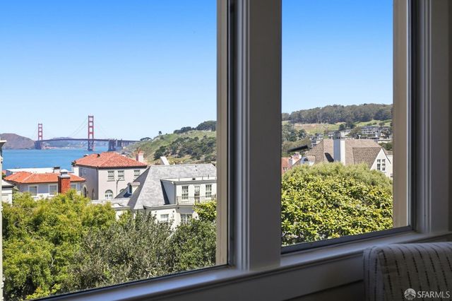 246 El Camino Del Mar Street, San Francisco, CA 94121