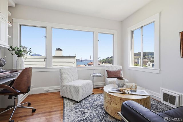 246 El Camino Del Mar Street, San Francisco, CA 94121