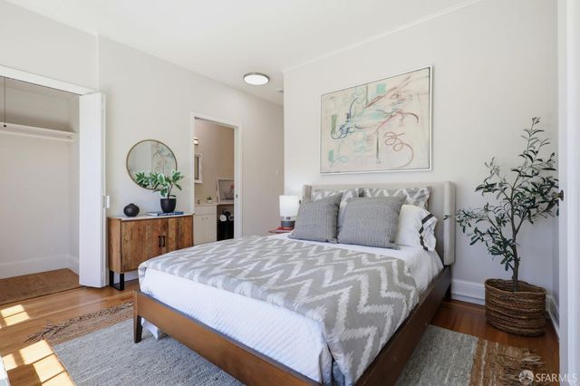 246 El Camino Del Mar Street, San Francisco, CA 94121