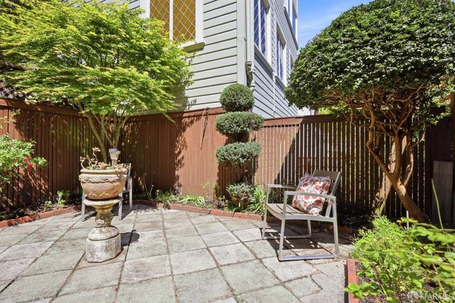 246 El Camino Del Mar Street, San Francisco, CA 94121