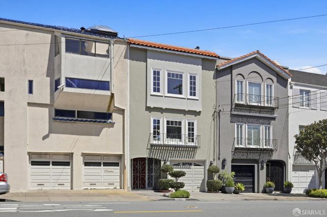 246 El Camino Del Mar Street, San Francisco, CA 94121