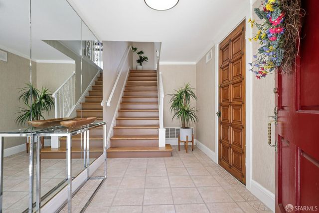 246 El Camino Del Mar Street, San Francisco, CA 94121