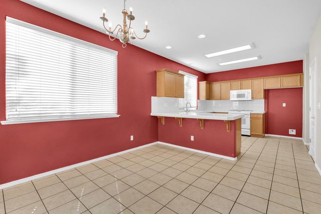 3689 W Black Walnut Lane, Fresno, CA 93711