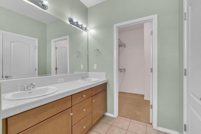 3689 W Black Walnut Lane, Fresno, CA 93711