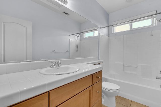 3689 W Black Walnut Lane, Fresno, CA 93711