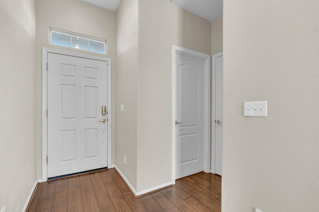 3689 W Black Walnut Lane, Fresno, CA 93711