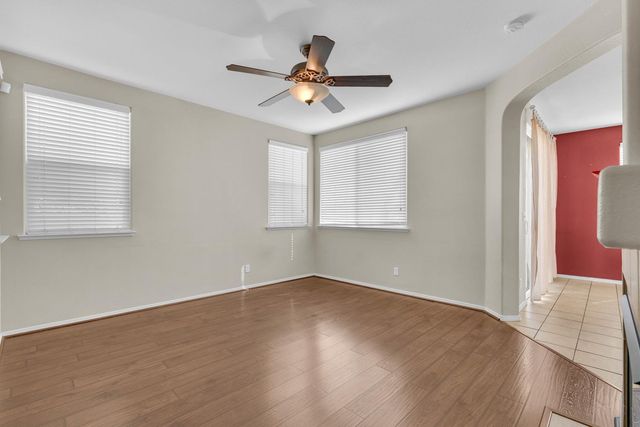 3689 W Black Walnut Lane, Fresno, CA 93711