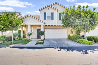 3689 W Black Walnut Lane, Fresno, CA 93711