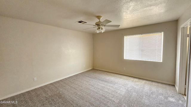 9113 Catalpa Avenue, California City, CA 93505