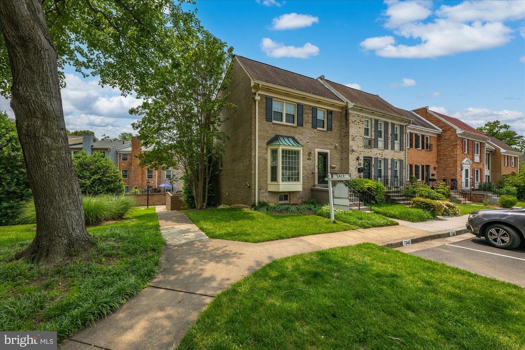 7349 ELDORADO CT, Mclean, VA 22102