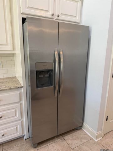 9013 Lag Tee Ct, Baton Rouge, LA 70810