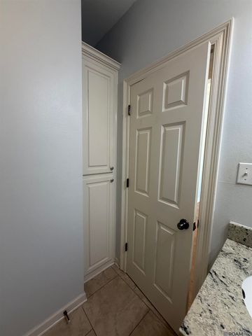 9013 Lag Tee Ct, Baton Rouge, LA 70810