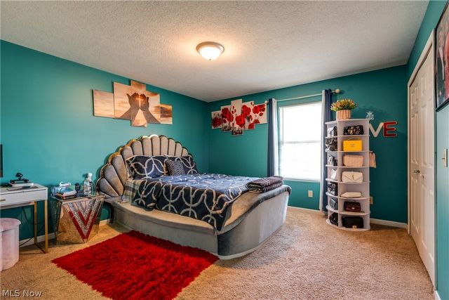 537 Magnolia Avenue, Cuyahoga Falls, OH 44221