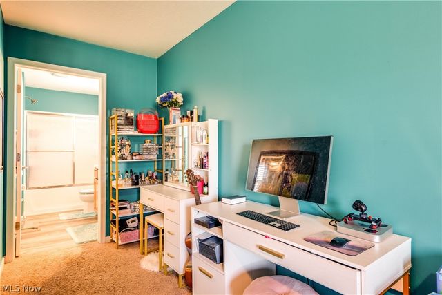 537 Magnolia Avenue, Cuyahoga Falls, OH 44221