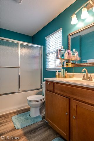 537 Magnolia Avenue, Cuyahoga Falls, OH 44221