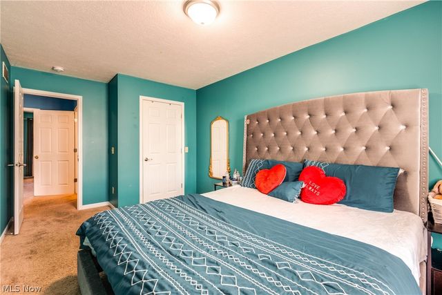 537 Magnolia Avenue, Cuyahoga Falls, OH 44221