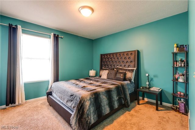 537 Magnolia Avenue, Cuyahoga Falls, OH 44221