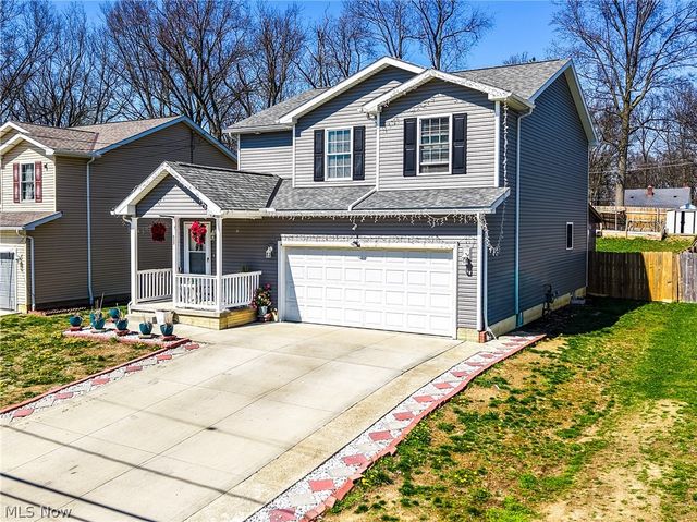 537 Magnolia Avenue, Cuyahoga Falls, OH 44221