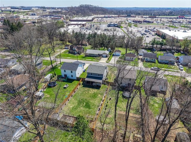 537 Magnolia Avenue, Cuyahoga Falls, OH 44221