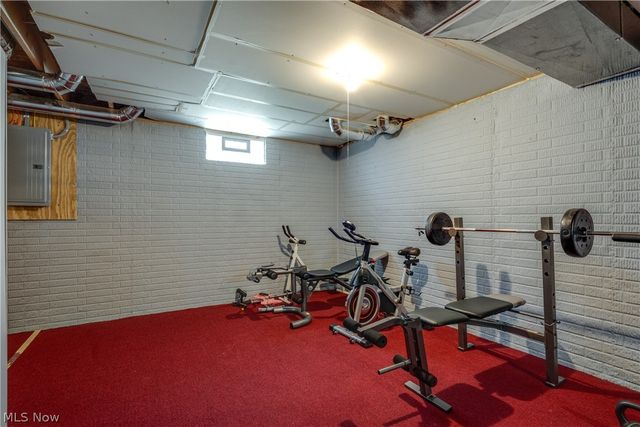 537 Magnolia Avenue, Cuyahoga Falls, OH 44221