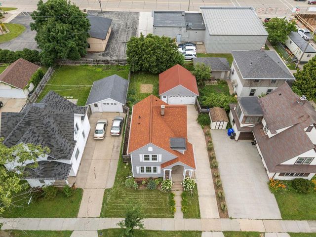 518 E SUMMER STREET, Appleton, WI 54911