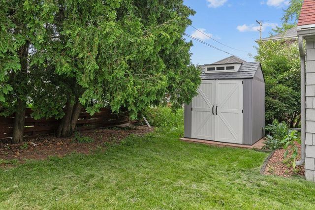 518 E SUMMER STREET, Appleton, WI 54911
