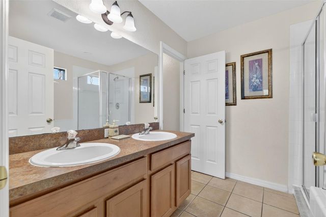 126 SUMMER PLACE LOOP, Clermont, FL 34714