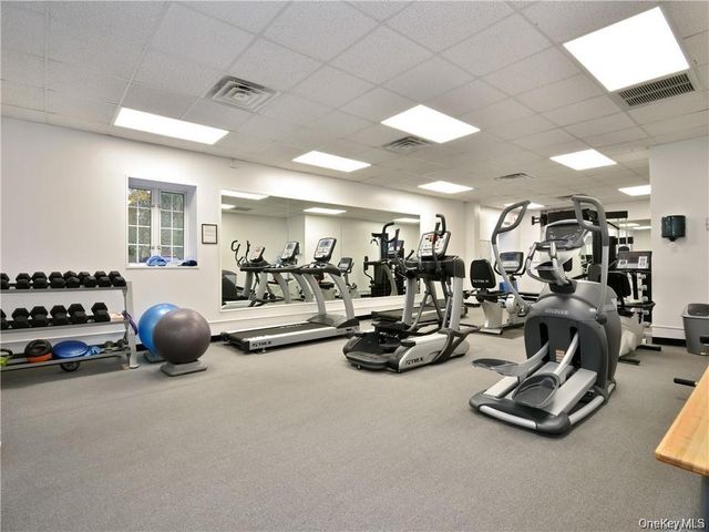 16 N Chatsworth Avenue 311, Larchmont, NY 10538