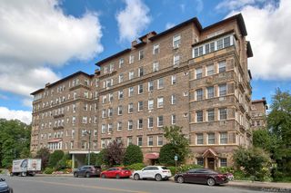 16 N Chatsworth Avenue 311, Larchmont, NY 10538