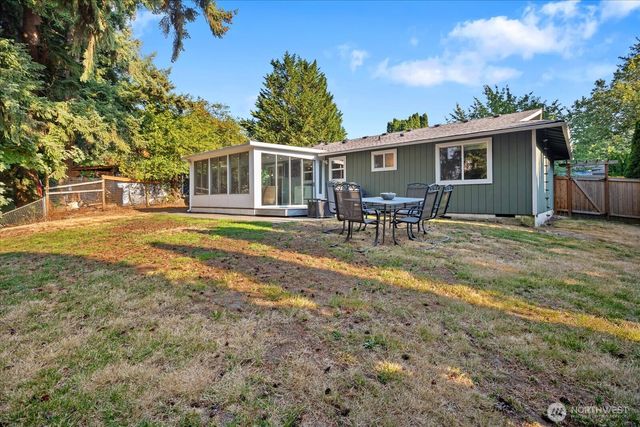 2923 193rd Place SE, Bothell, WA 98012