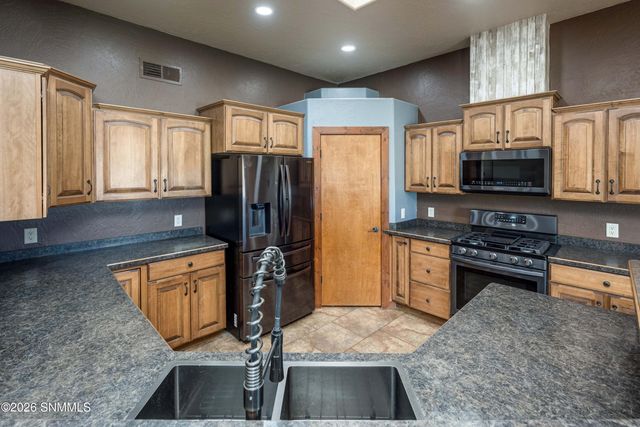 2599 Sandhill Road, Las Cruces, NM 88012
