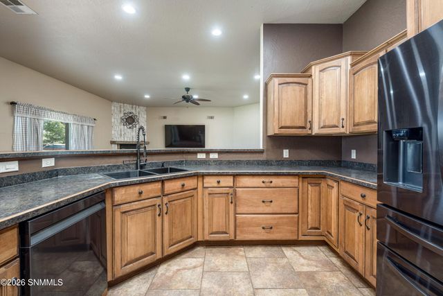 2599 Sandhill Road, Las Cruces, NM 88012