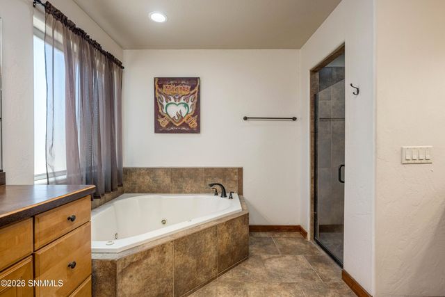 2599 Sandhill Road, Las Cruces, NM 88012