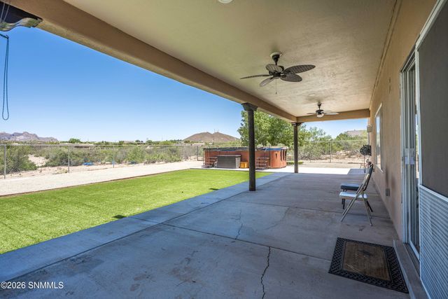 2599 Sandhill Road, Las Cruces, NM 88012