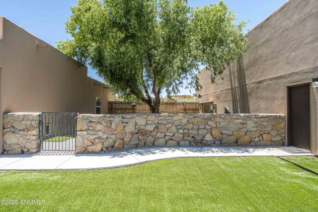 2599 Sandhill Road, Las Cruces, NM 88012